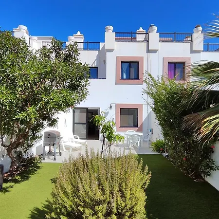 Marina Sol كوراليهو